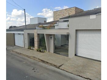 Casa em leilão - Rua Professor Alfredo Valadares, 427 - Sete Lagoas/MG - Sicoob Credisete | Z35634