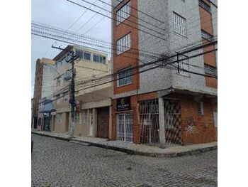 Apartamentos e Flats em leilão - Rua Major Cicero Goes Monteiro, 299 - Pelotas/RS - Banco Santander Brasil S/A | Z35533