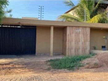 Casa em leilão - Rua Projetada, 155 - Oeiras/PI - Banco Santander Brasil S/A | Z35513