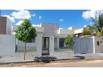 Casa em leilão - Rua Abacateiro, 730 - Primavera do Leste/MT - Banco Santander Brasil S/A | Z35533