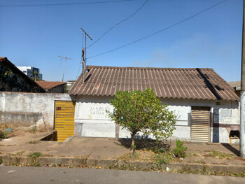 Casa em leilão - Rua Vicente Caldeira, 30 - Patrocínio/MG - Banco Cooperativo Sicoob S.A. | Z35637