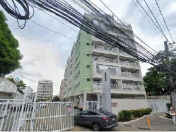 Apartamentos e Flats em leilão - Rua Mapendi, 550 - Rio de Janeiro/RJ - Itaú Unibanco S/A  | Z35622