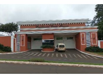 Casa em leilão - Avenida República Argentina, 2203 - Foz do Iguaçu/PR - Banco Bradesco S/A | Z35614