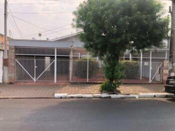 Casa em leilão - Rua Capitão Salomão, 705 - Ribeirão Preto/SP - Banco Santander Brasil S/A | Z35513