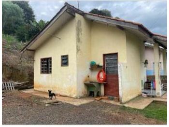 Casa em leilão - Rua João Antônio Aimi, 272 - Rio Bonito do Iguaçu/PR - Banco Santander Brasil S/A | Z35533