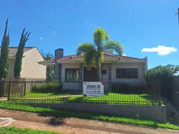 Casa em leilão - Rua Alvorada, 439 - Horizontina/RS - Banco Santander Brasil S/A | Z35513