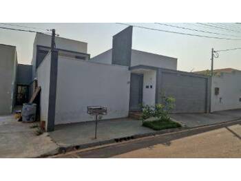 Casa em leilão - Rua Maria Bortolucci Marini, 140 - Adamantina/SP - Banco Santander Brasil S/A | Z35513