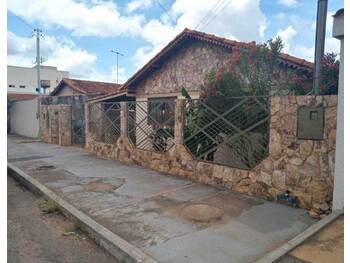 Casa em leilão - Av. Firmo Antonio de Freitas, 989 - Morrinhos/GO - Banco Santander Brasil S/A | Z35513