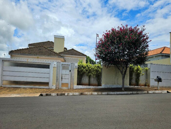 Casa em leilão - Rua Ângelo Folini, 208 - Piacatu/SP - Banco Cooperativo Sicoob S.A. | Z35591