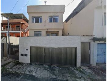 Casa em leilão - Rua Doutor Lívio De Oliveira Motta, 106 - Juiz de Fora/MG - Banco Santander Brasil S/A | Z35533