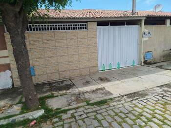 Casa em leilão - Rua Joaquim Negreiros da Silva, 1260 - Jaguaribara/CE - Banco Santander Brasil S/A | Z35513