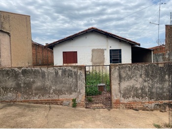 Casa em leilão - Alameda dos Expedicionários, 1531 - Adamantina/SP - Tribunal de Justiça do Estado de São Paulo | Z35431