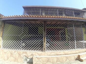 Casa em leilão - Rua das Acacias, 73 - Camaçari/BA - Banco Santander Brasil S/A | Z35533