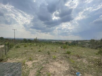 Terrenos e Lotes em leilão - Rua São Lourenço, s/nº - Luziânia/GO - BRB - BANCO DE BRASÍLIA S.A | Z35530
