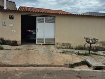 Casa em leilão - Rua 11, s/nº - Águas Lindas de Goiás/GO - Associação de Poupança e Empréstimo - POUPEX | Z35525