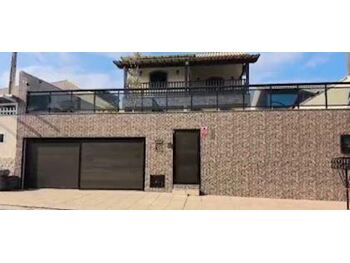 Casa em leilão - Rua Jovelina Dos Reis, 250 - Iguaba Grande/RJ - Banco Santander Brasil S/A | Z35533