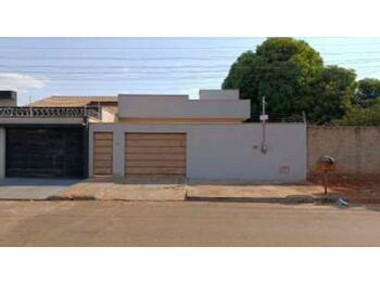 Casa em leilão - Rua 135, S/N,  - Trindade/GO - Banco Santander Brasil S/A | Z35533