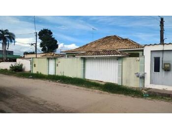 Casa em leilão - Rua Tomé de Souza, 270 - Araruama/RJ - Itaú Unibanco S/A  | Z35517