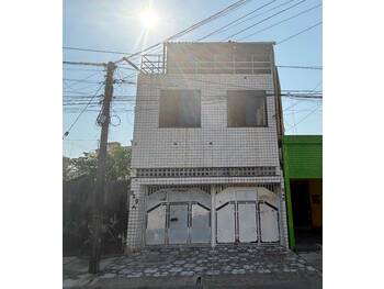 Casa em leilão - Rua Marechal Deodoro, 646 - Fortaleza/CE - Banco Santander Brasil S/A | Z35513
