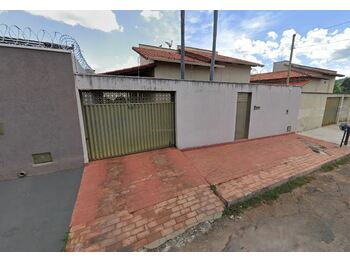 Casa em leilão - Rua Antenor José Camilo, s/n - Inhumas/GO - Banco Bradesco S/A | Z35735