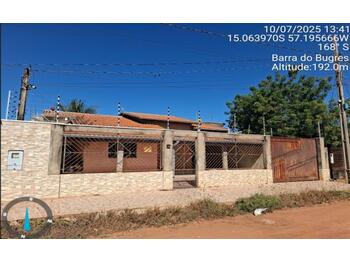 Casa em leilão - Rua C, 156 - Barra do Bugres/MT - SICREDI SUDOESTE MT PA | Z35746