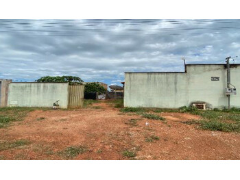 Casa em leilão - Avenida Santos Dumont, s/n° - Nova Crixás/GO - Banco Bradesco S/A | Z35739