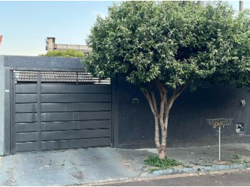 Casa em leilão - Avenida Maria Faveri Troli, 345 - Matão/SP - Banco Santander Brasil S/A | Z35534