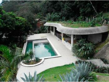 Casa em leilão - Rua Doutor Henrique Portugal, 207 - Niterói/RJ - Outros Comitentes | Z35900