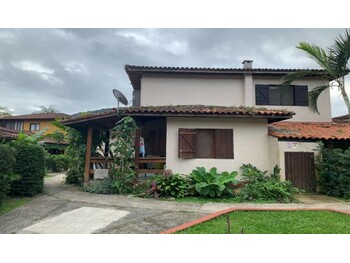 Casa em leilão - Rua do Cambucaeiro, 210 - São Sebastião/SP - Tribunal de Justiça do Estado de São Paulo | Z35839