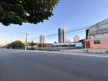 Terrenos e Lotes em leilão - Avenida Antônio Basílio, 1788A - Natal/RN - Banco Santander Brasil S/A | Z35734