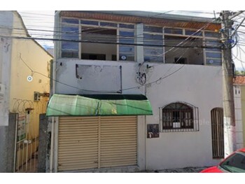 Casa em leilão - Rua Olavo Bilac, 39 - Guaratinguetá/SP - Banco Bari de Investimentos e Financiamentos S/A | Z35911