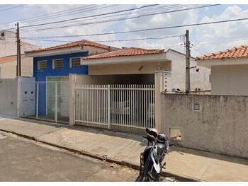 Casa em leilão - Rua Vereador Guido Broglia, 660 - Catanduva/SP - Banco Bradesco S/A | Z35778