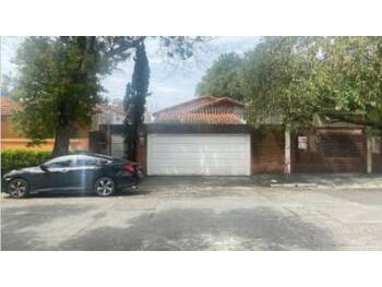 Casa em leilão - Avenida Professor Ciro de Barros Resende, 165 - São Paulo/SP - Banco Santander Brasil S/A | Z36181
