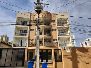 Apartamentos e Flats em leilão - Rua Pinta Roxo, 41 - Arapongas/PR - Banco Santander Brasil S/A | Z36181