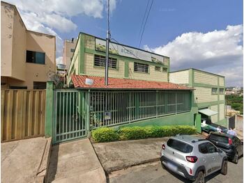 Galpões em leilão - Rua Mateus Leme, 78 - Itaúna/MG - Banco Bari de Investimentos e Financiamentos S/A | Z36061