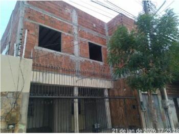 Casa em leilão - Rua Coronel Antônio Mendes Carneiro, 633 - Sobral/CE - Banco Santander Brasil S/A | Z35586