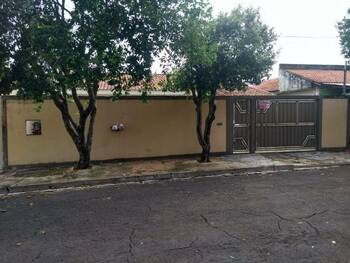 Casa em leilão - Rua Silvano Valério, 05 - Presidente Prudente/SP - Banco Santander Brasil S/A | Z36181