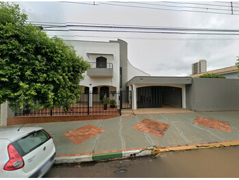 Casa em leilão - Avenida Pedro de Toledo, 676 - Rancharia/SP - Banco Santander Brasil S/A | Z35985