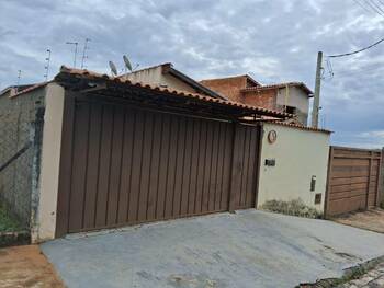 Casa em leilão - Rua Orchiza de Figueiredo, 99 - Mococa/SP - Banco Santander Brasil S/A | Z36378