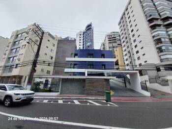 Apartamentos e Flats em leilão - Rua Rui Barbosa, 86 - Florianópolis/SC - Banco Santander Brasil S/A | Z36506