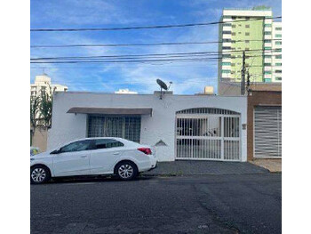 Casa em leilão - Rua Rafael Rinaldi, 65 - Uberlândia/MG - Banco Bradesco S/A | Z36477