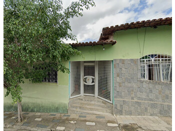 Imagem do imóvel Leilão extrajudicial de Casa em Nanuque/MG - Centro