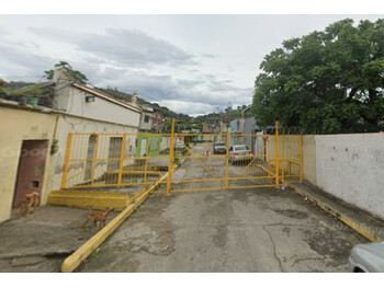 Casa em leilão - Rua Francisco Eugênio de Menezes, 146 - São João de Meriti/RJ - RIZA II SECURITIZADORA S.A | Z36409