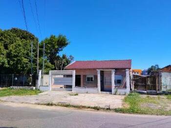 Casa em leilão - Avenida Marechal Humberto de Alencar Castelo Branco, 171 - Alvorada/RS - Banco Santander Brasil S/A | Z36378