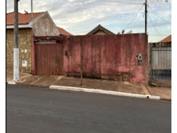 Casa em leilão - Rua João Fornazari Neto, S-804 - Pederneiras/SP - Opea Securitizadora S/A | Z36289