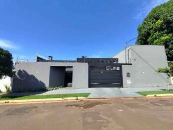 Casa em leilão - Rua Dom Pedro I, 859 - Campo Grande/MS - Banco Santander Brasil S/A | Z36506