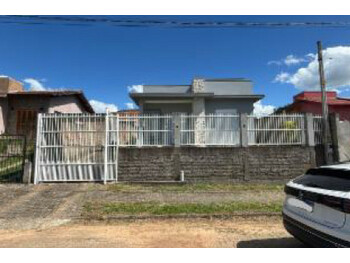 Casa em leilão - Rua Maria José Kautzmann, 138 - Araricá/RS - Banco Santander Brasil S/A | Z35828