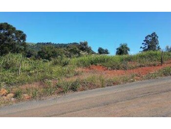 Terrenos e Lotes em leilão - Rua Antônio Baldissera, s/n - Ipirá/SC - Banco Cooperativo Sicoob S.A. | Z36469
