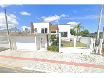 Casa em leilão - Rua Virgulino de Queiroz, 794 - Araranguá/SC - Creditas Soluções Financeiras Ltda | Z36476