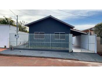 Casa em leilão - Rua Martiano José de Moura, 130 - Cassilândia/MS - Banco Santander Brasil S/A | Z36506